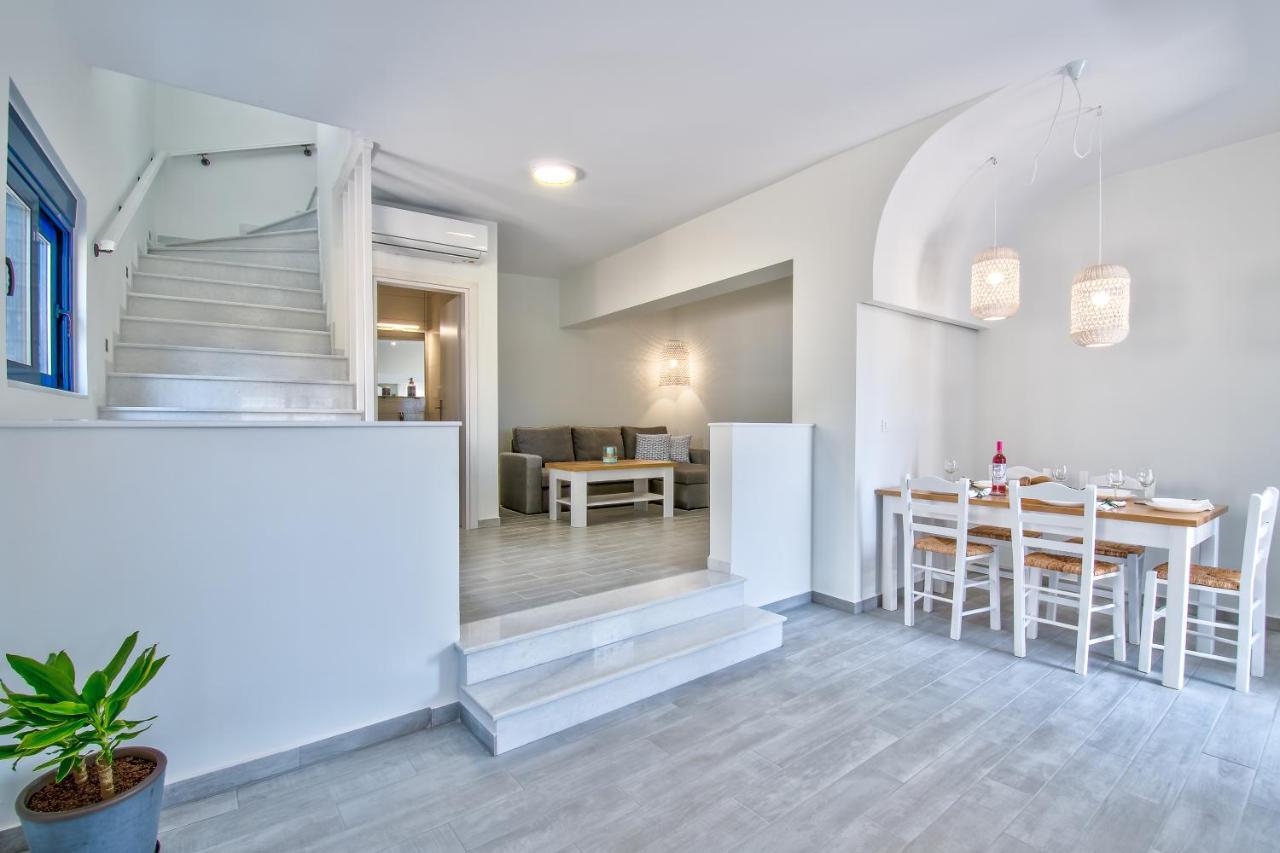 Holiday home Akrochori
